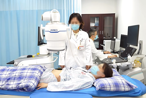 米兰·(milan)中国普罗超声聚焦治疗机器人